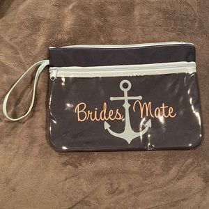 Beach wristlet